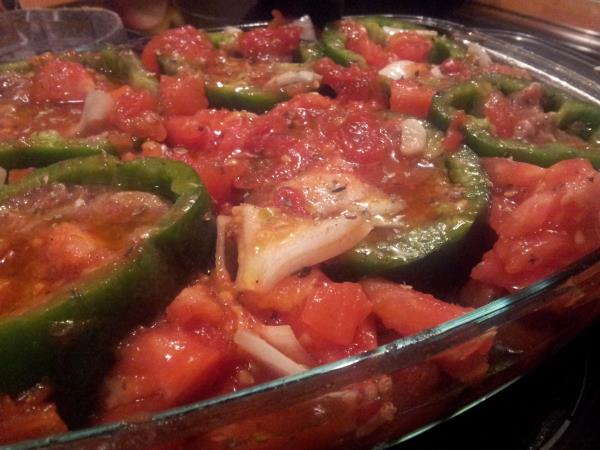 Poletno lahka nadevana paprika